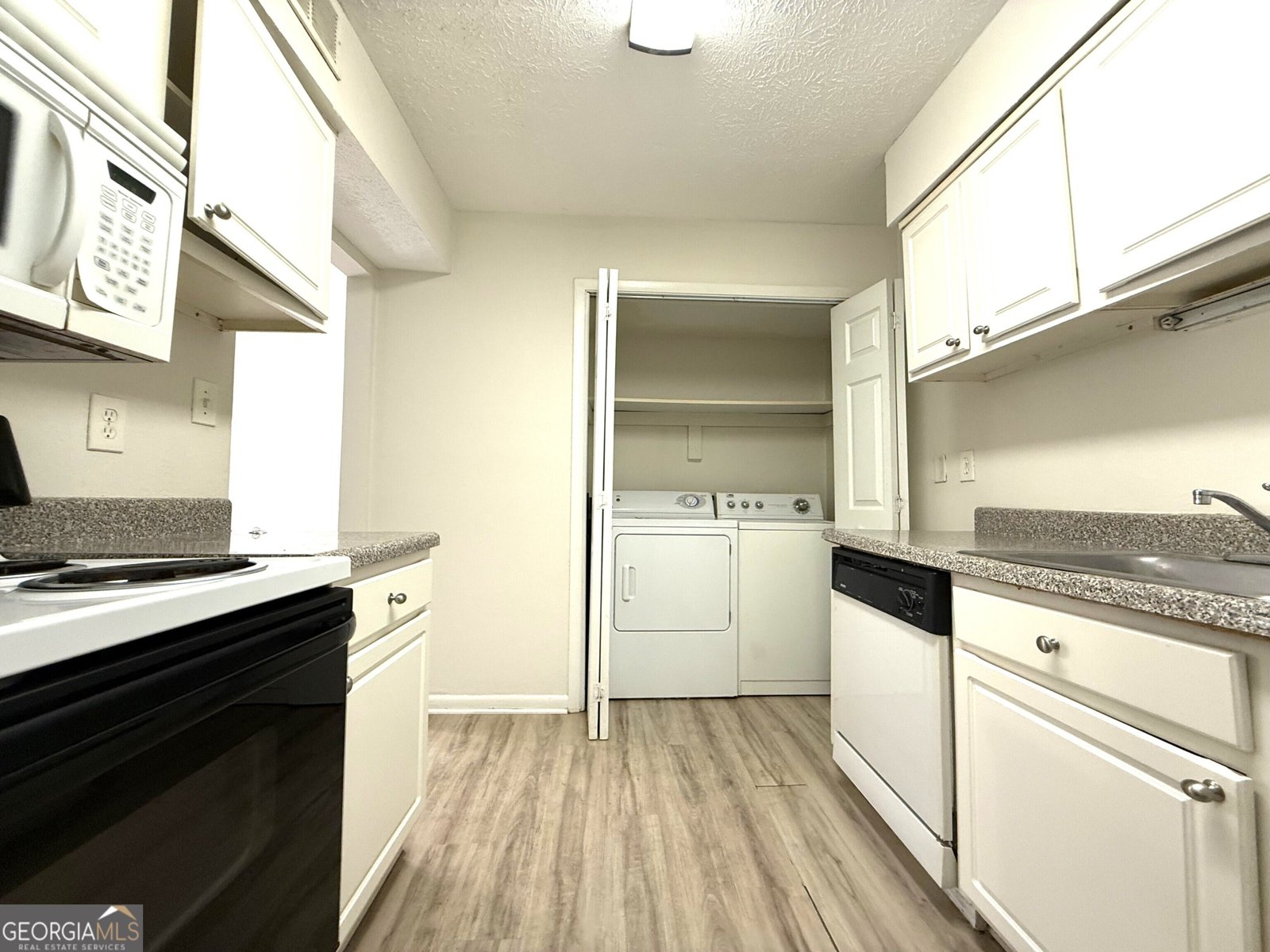 5153 Roswell Road Atlanta - Photo 10