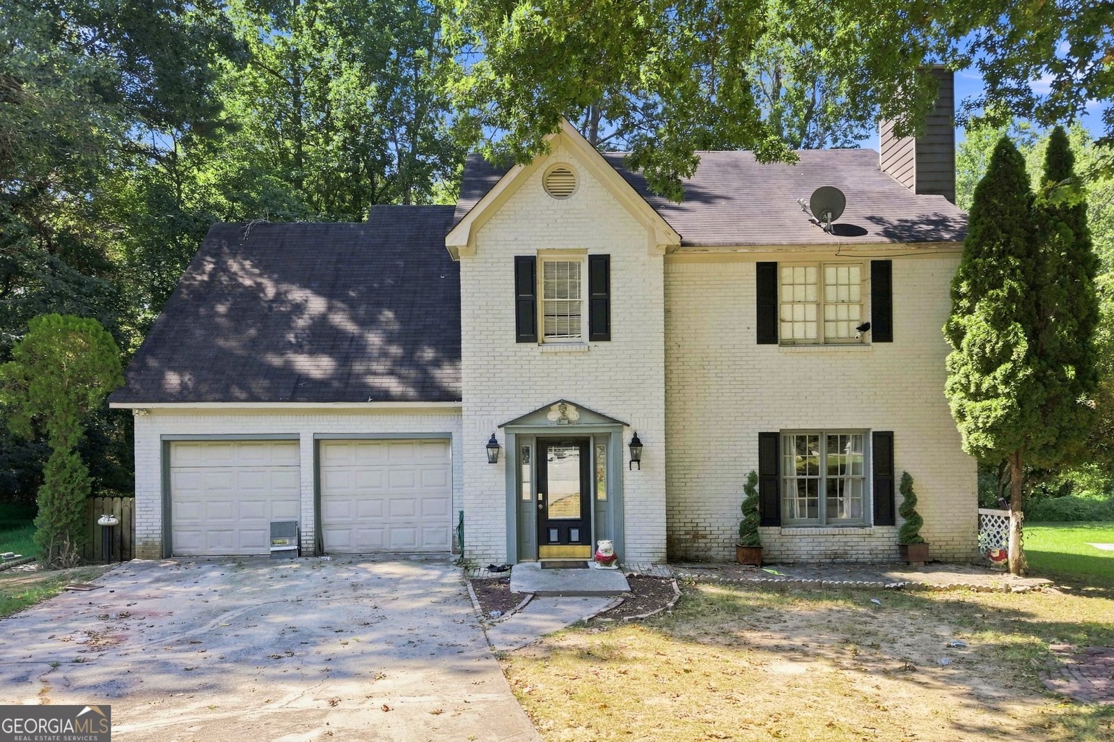 562 Black Creek Drive Lawrenceville - main photo