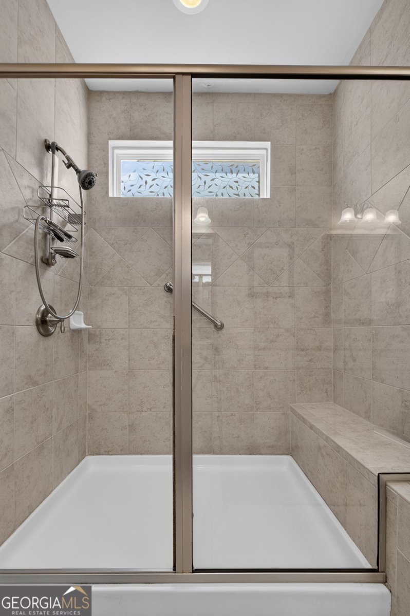 760 Firefly Court Griffin - Photo 22
