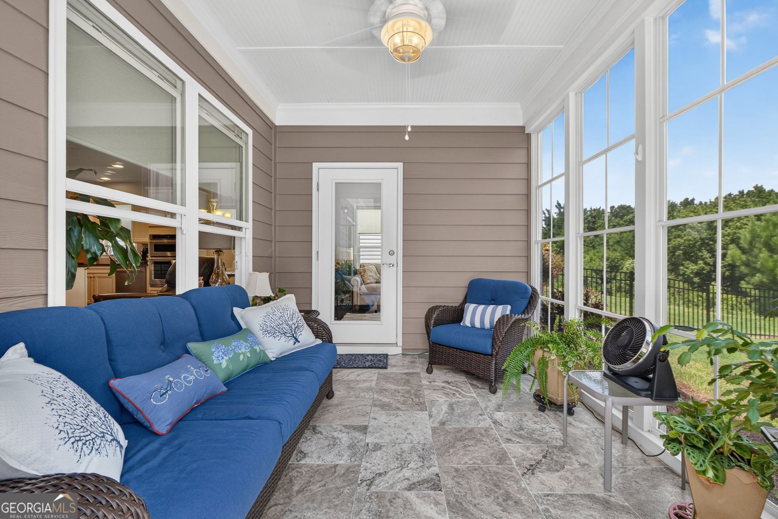 760 Firefly Court Griffin - Photo 34