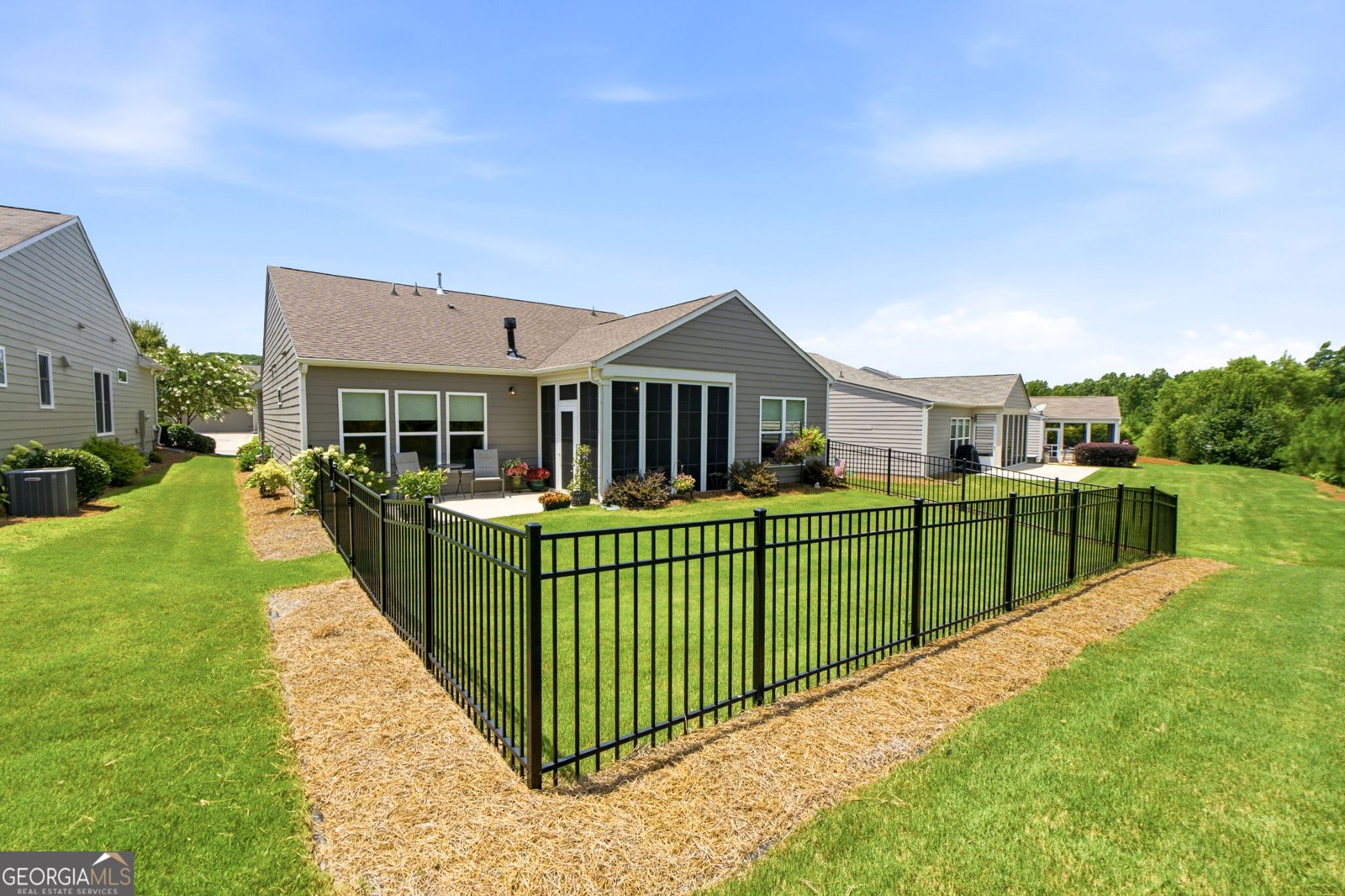 760 Firefly Court Griffin - Photo 36