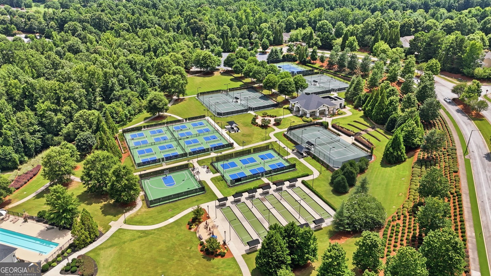 760 Firefly Court Griffin - Photo 41