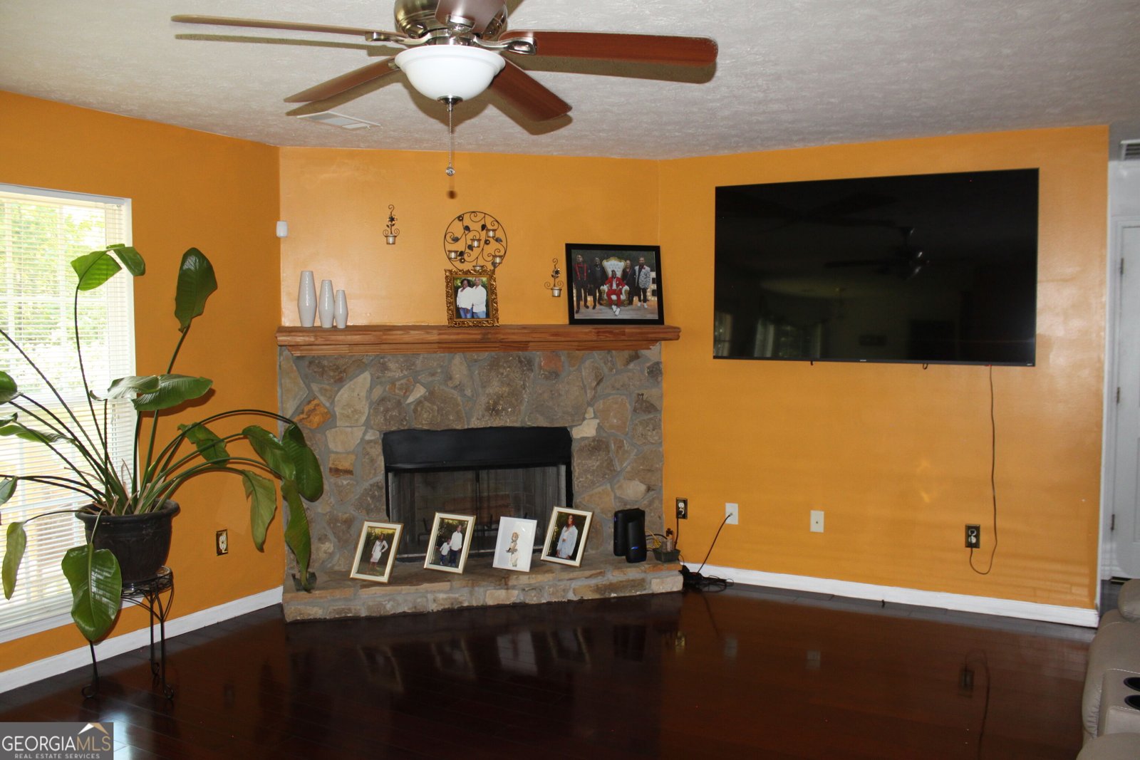 367 Pine Knoll Dr Warm Springs - Photo 6