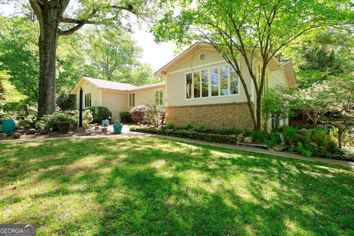 8277 Buchanan Highway Dallas - main photo