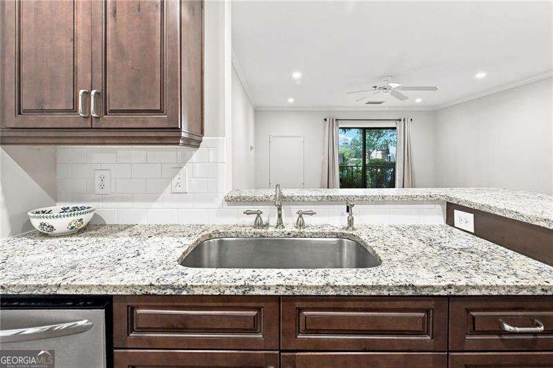 300 Johnson Ferry Road Sandy Springs - Photo 14