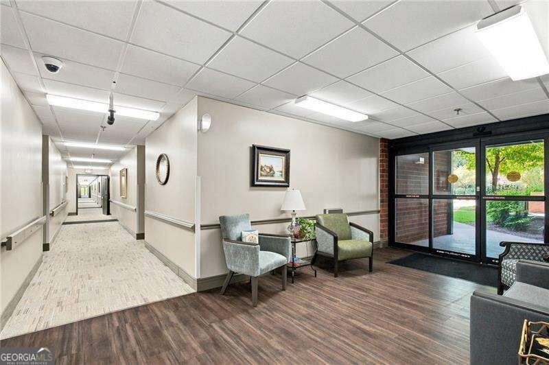 300 Johnson Ferry Road Sandy Springs - Photo 31