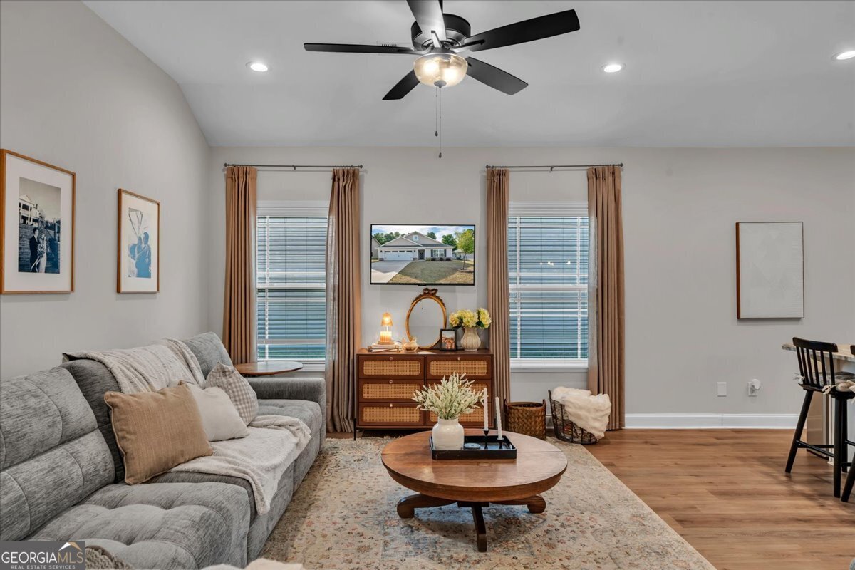 137 Red Tail Circle Byron - Photo 17