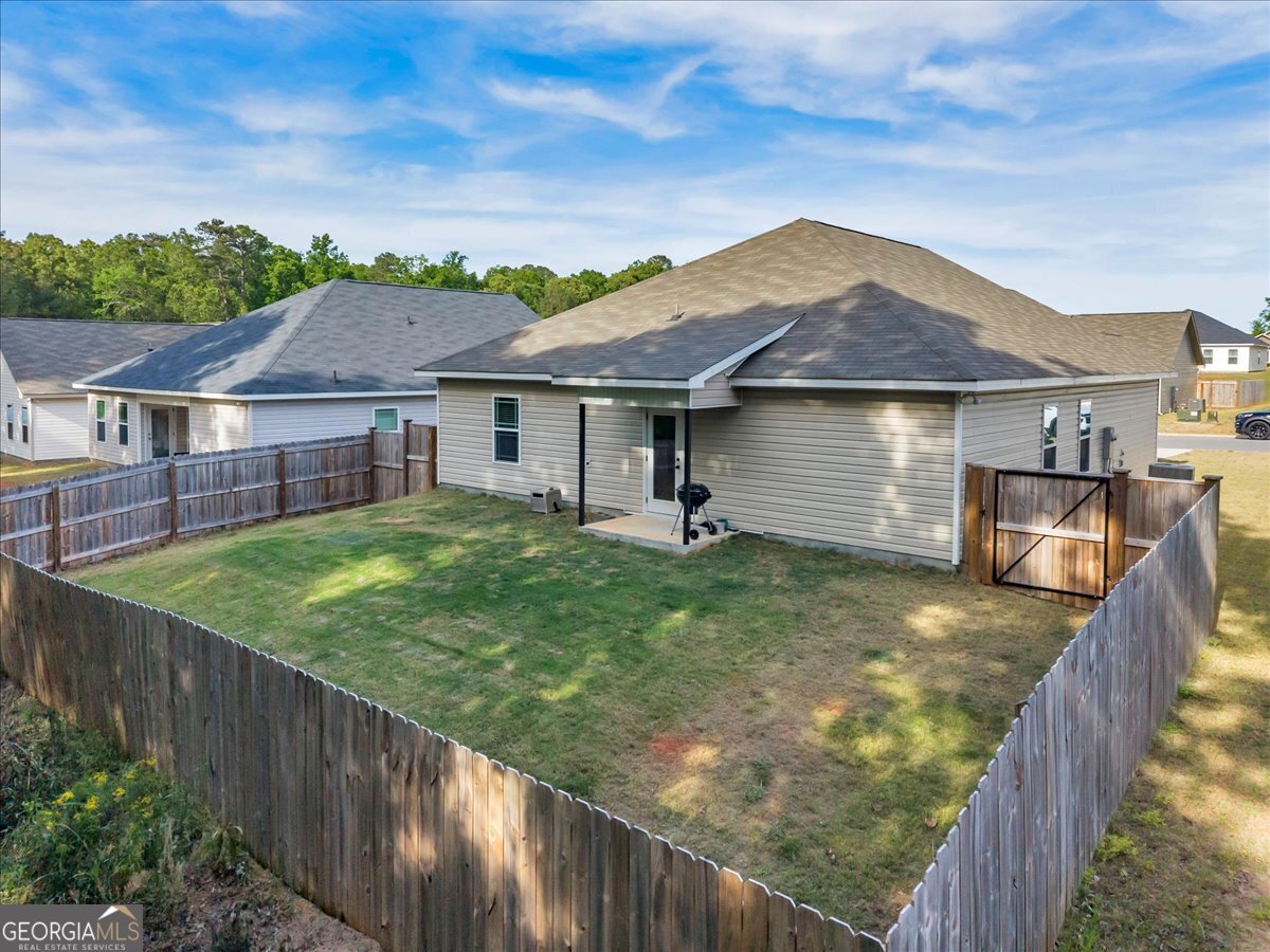 137 Red Tail Circle Byron - Photo 35
