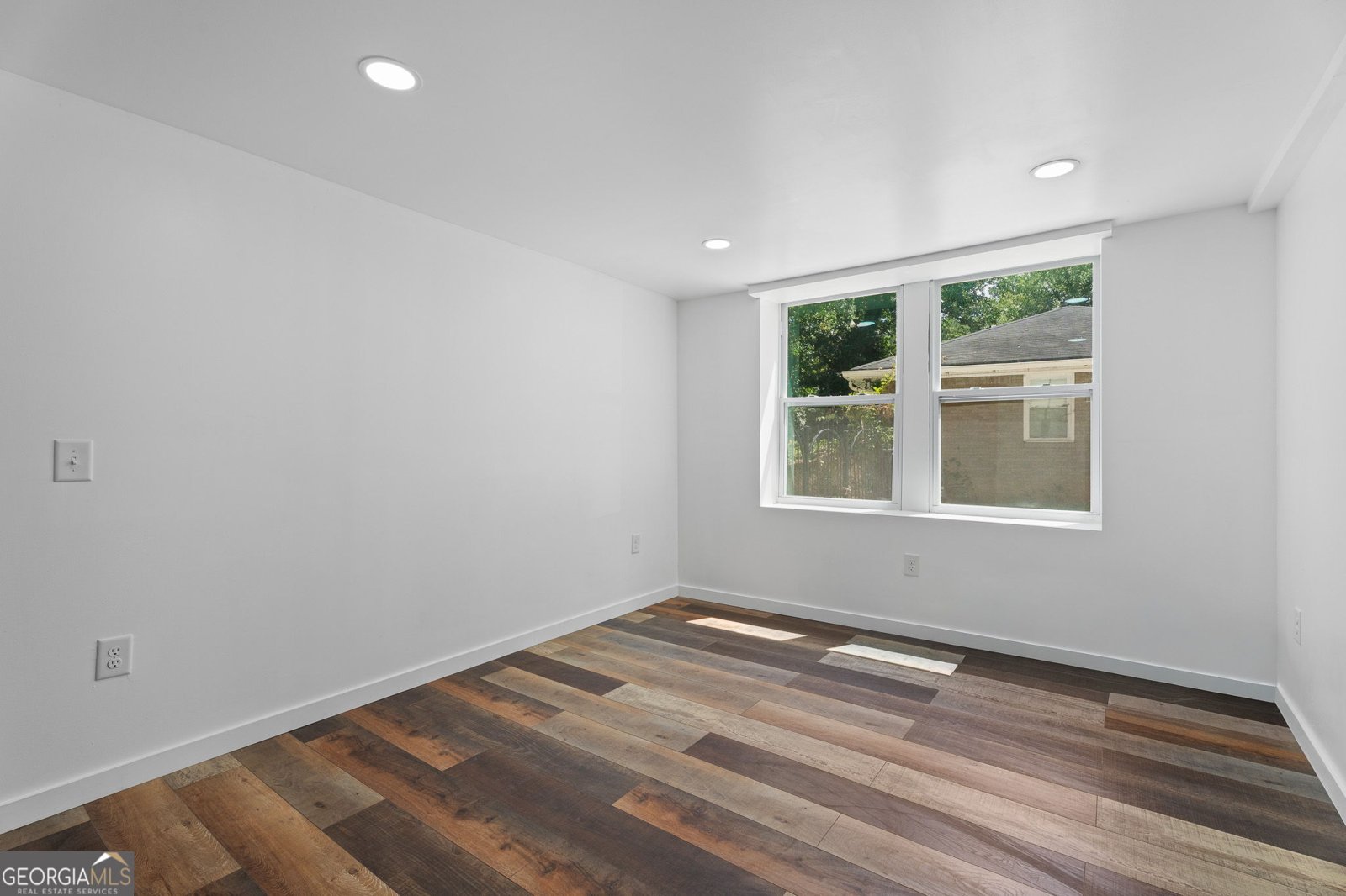 2783 Ben Hill Road East Point - Photo 14