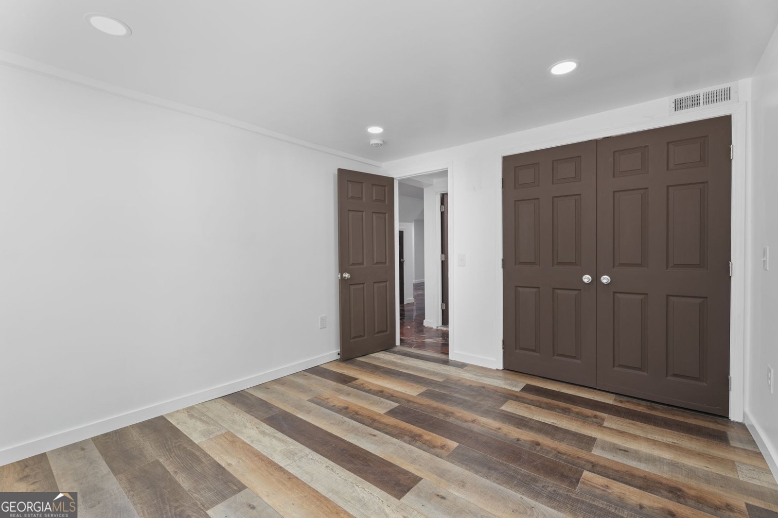 2783 Ben Hill Road East Point - Photo 16