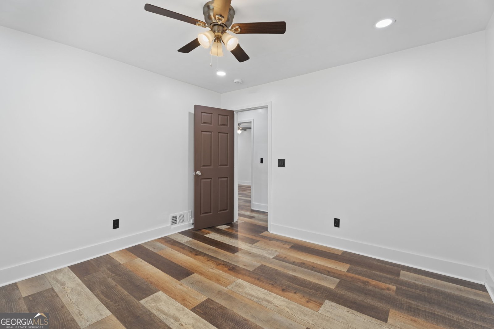 2783 Ben Hill Road East Point - Photo 24