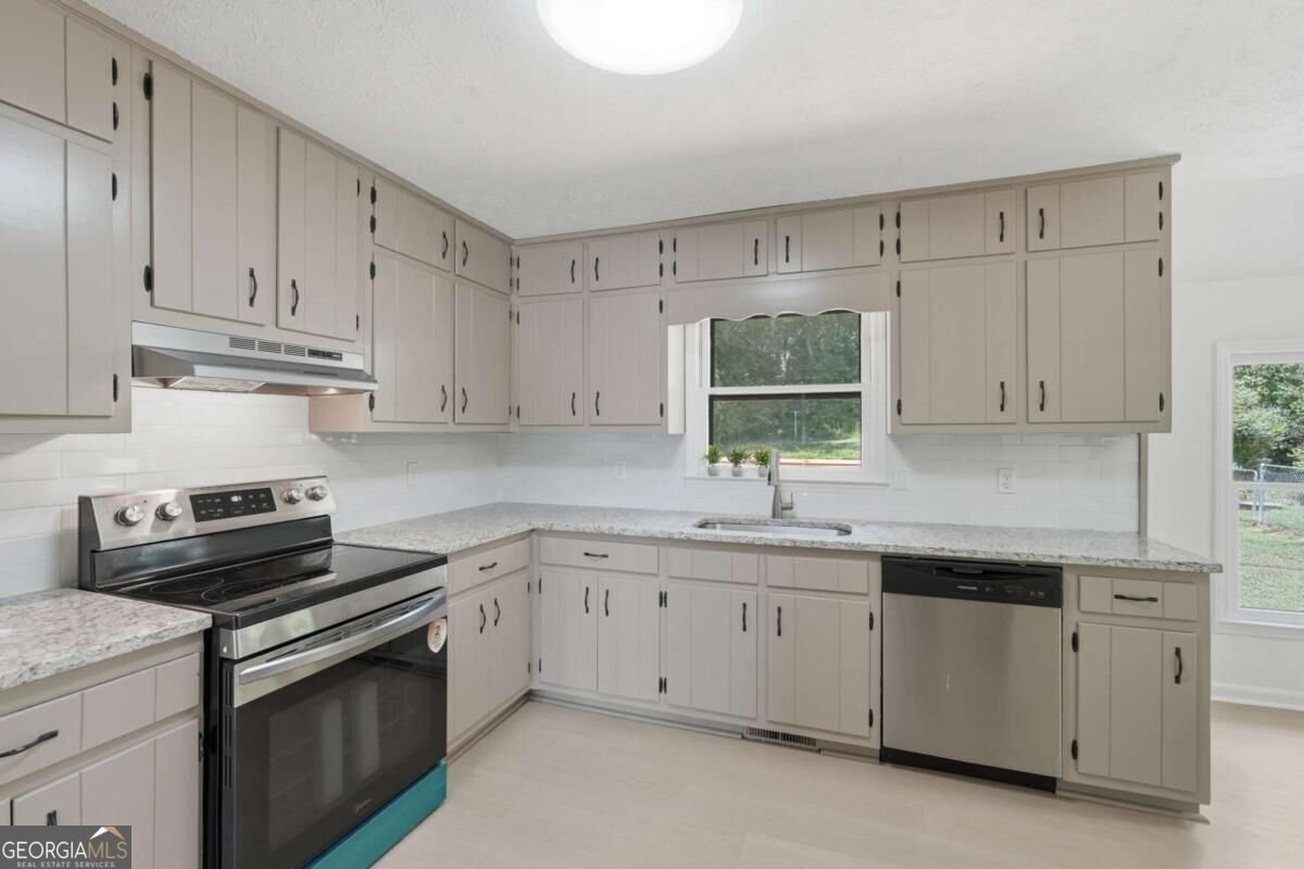 3758 Woodlane Road Gainesville - Photo 16