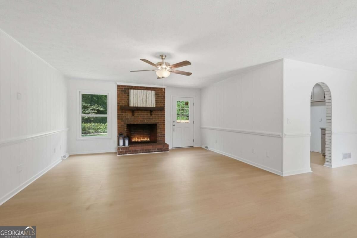 3758 Woodlane Road Gainesville - Photo 7