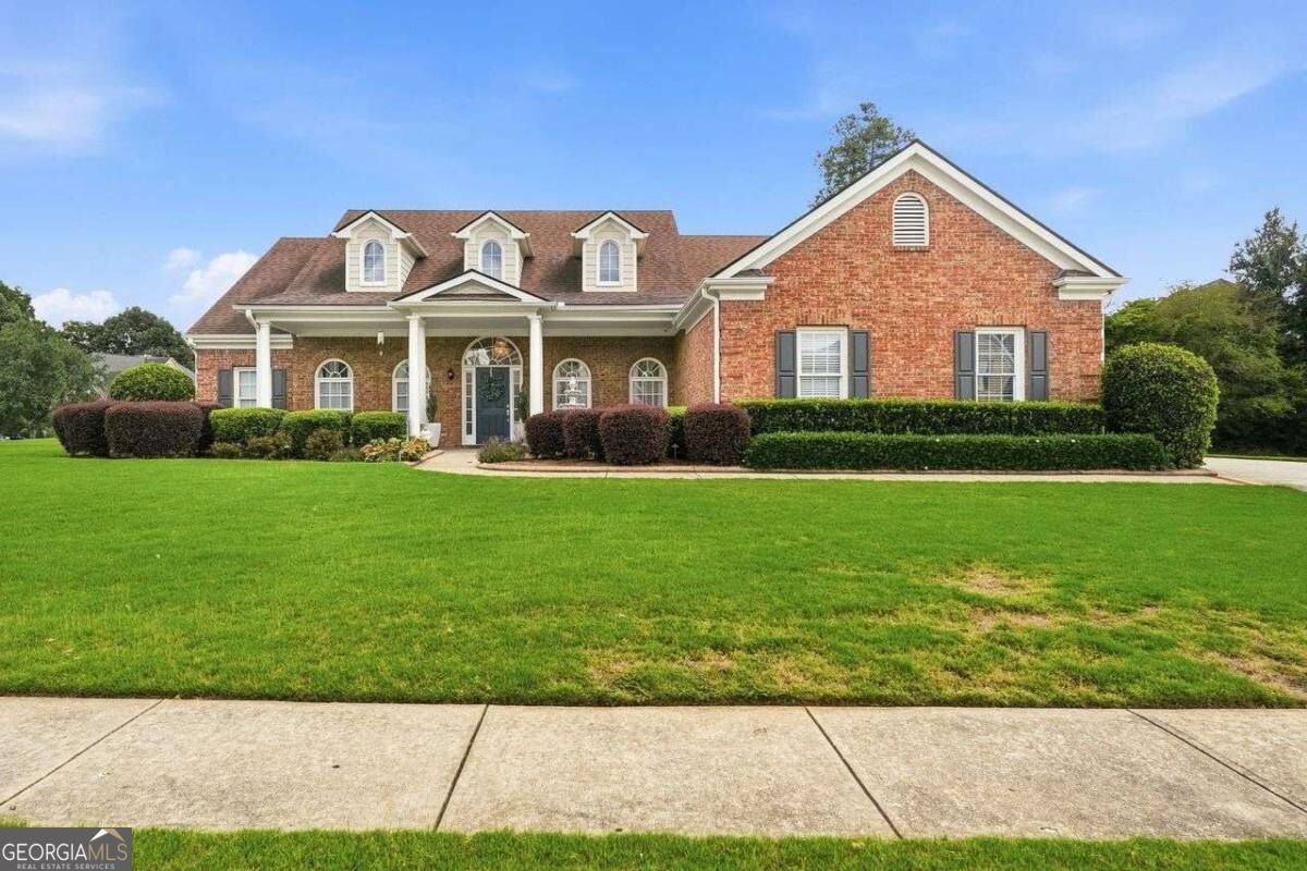 1353 Arbor Bluff Court Lawrenceville - main photo