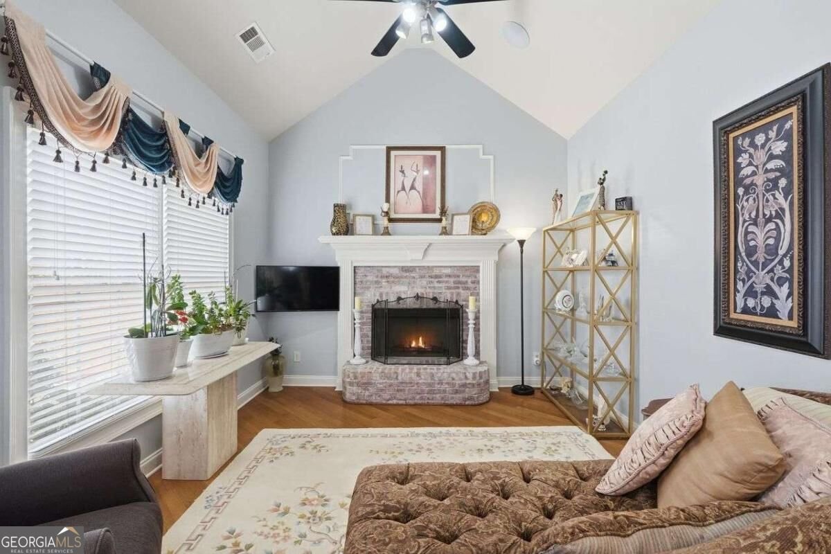 1353 Arbor Bluff Court Lawrenceville - Photo 18