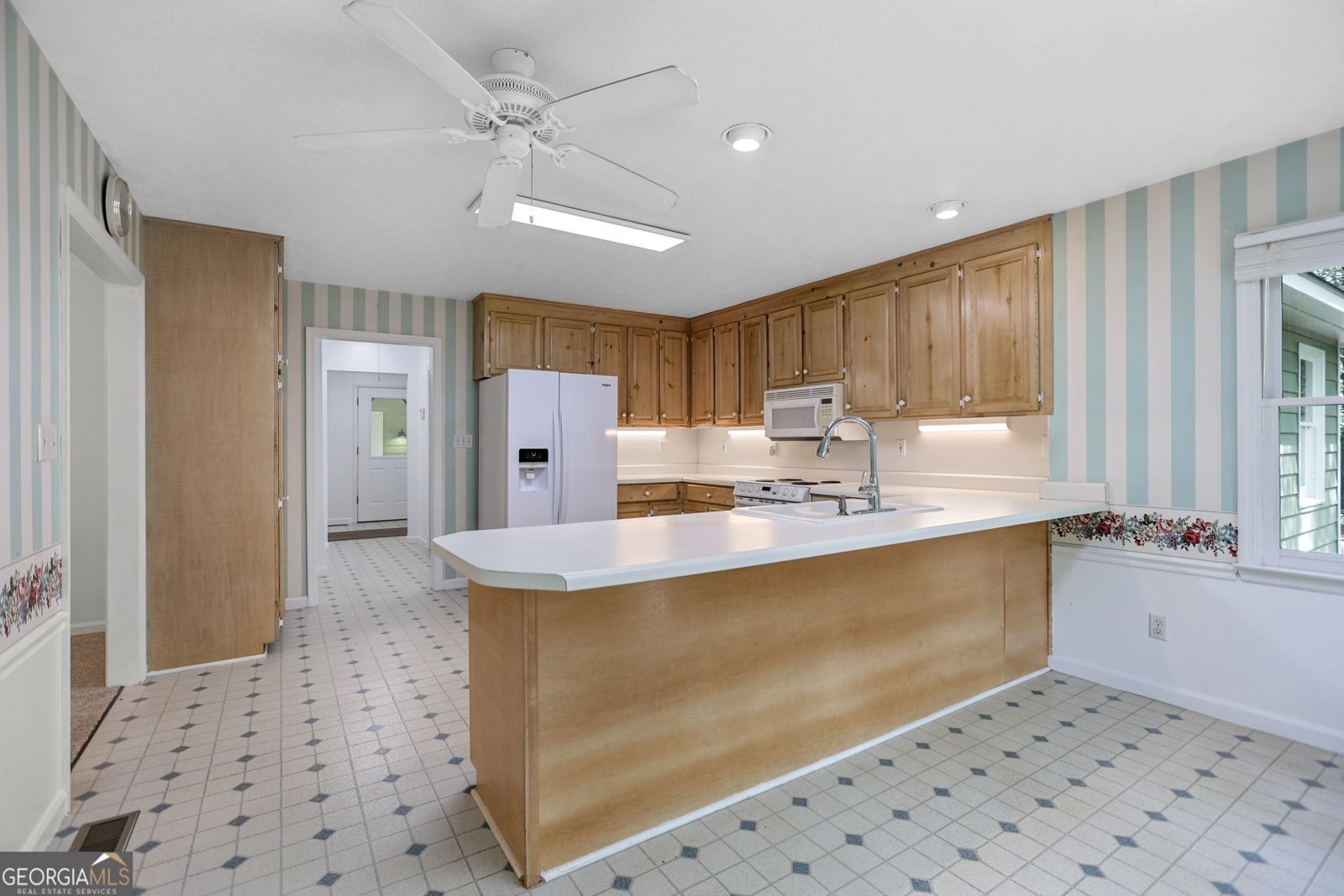 114 Pine Knoll Drive Warm Springs - Photo 17