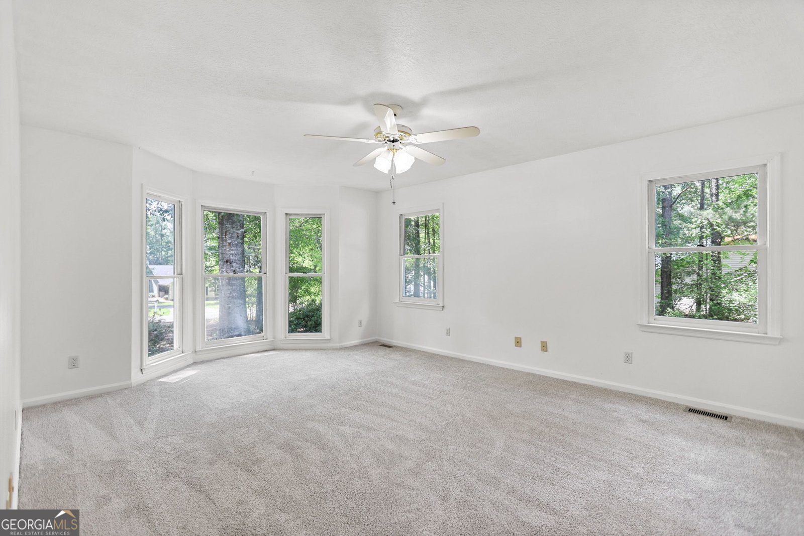 114 Pine Knoll Drive Warm Springs - Photo 19