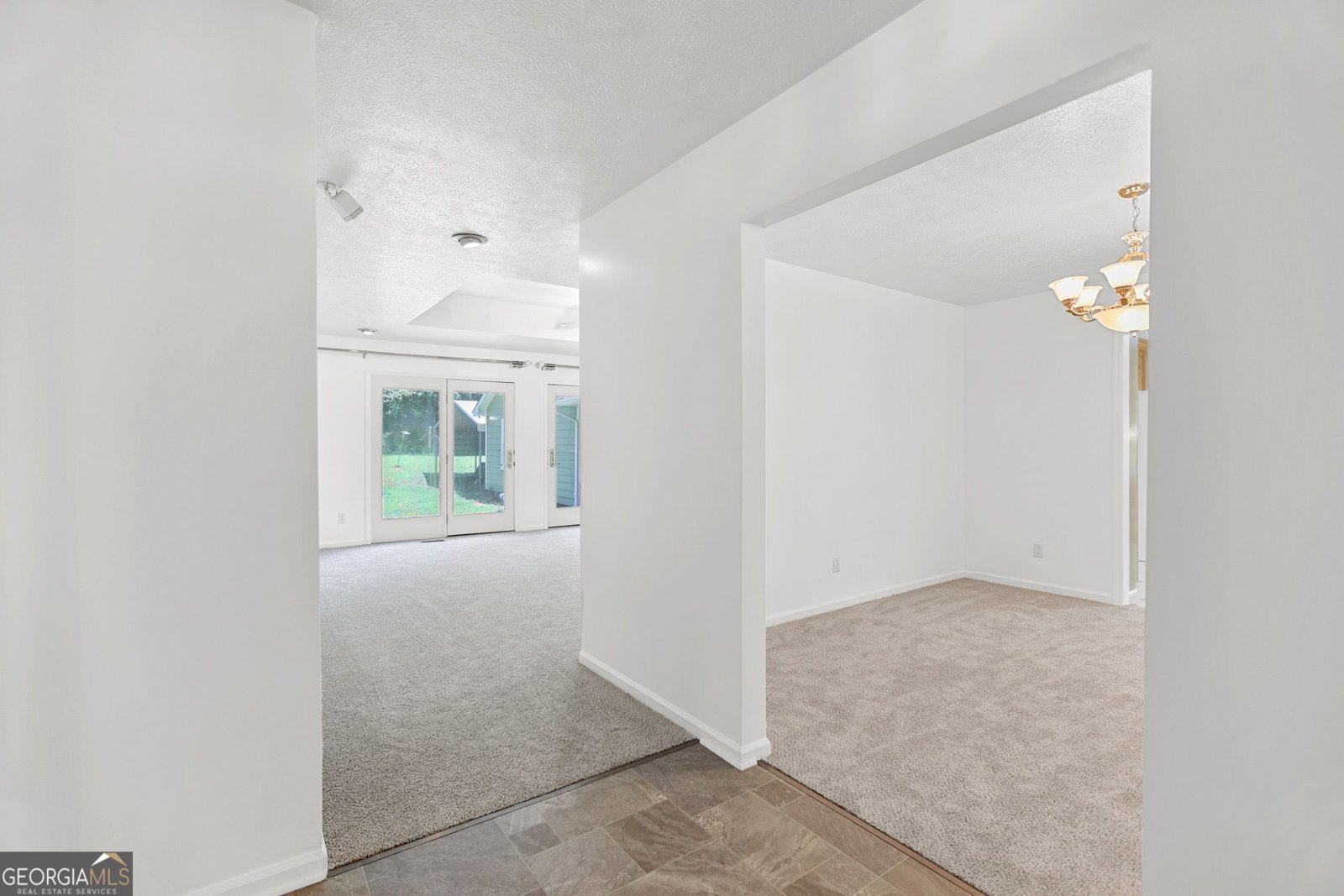 114 Pine Knoll Drive Warm Springs - Photo 8