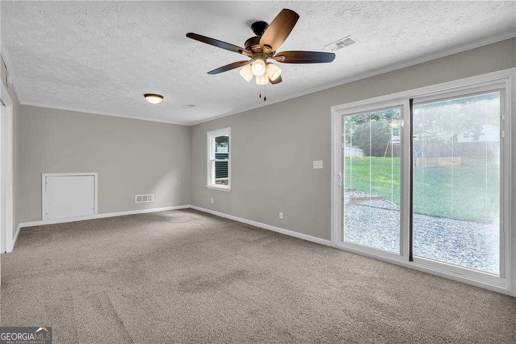 474 Royal Oaks Terrace Stone Mountain - Photo 33