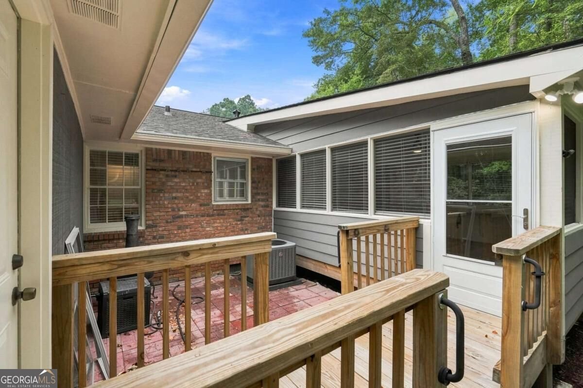2633 Creek Lane Snellville - Photo 37