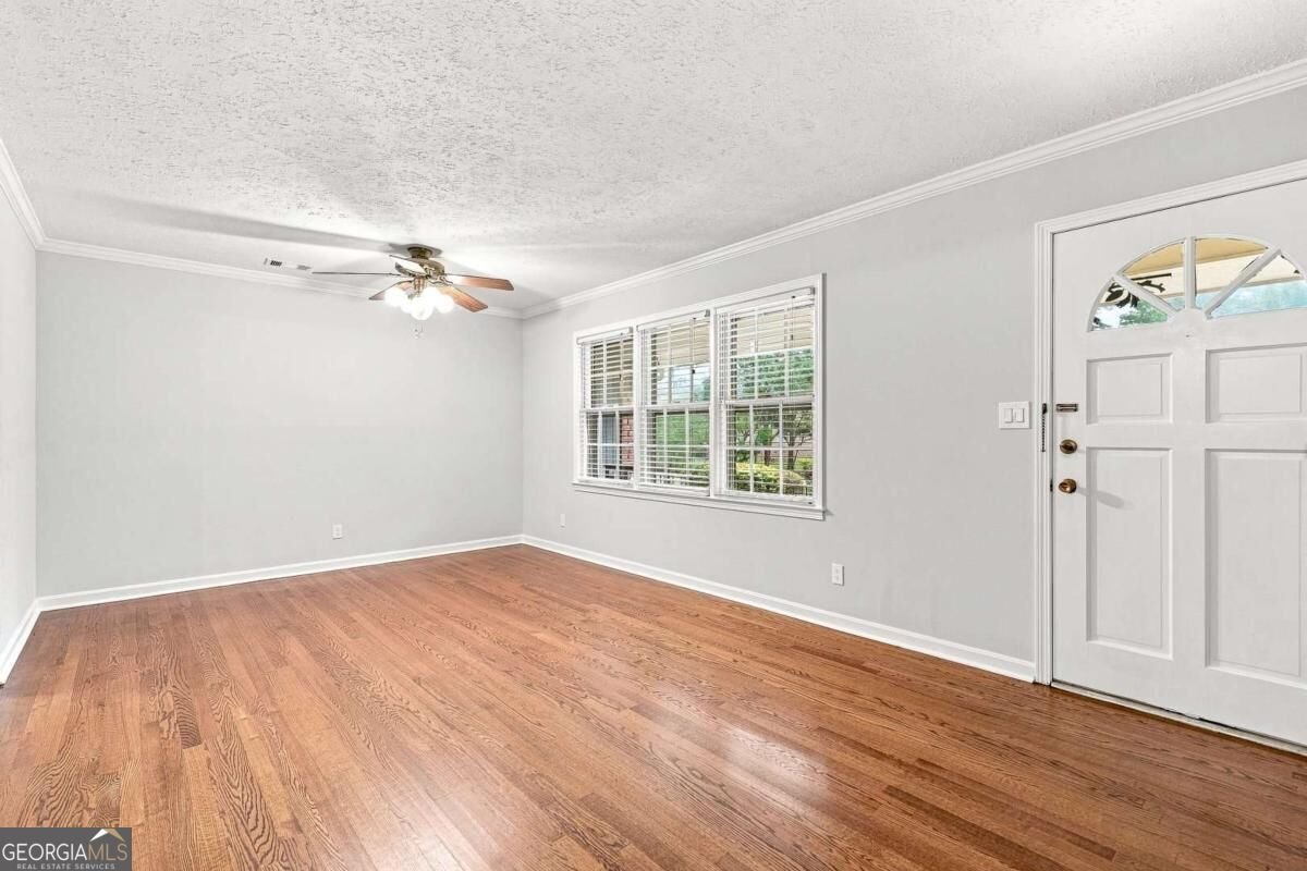 2633 Creek Lane Snellville - Photo 8