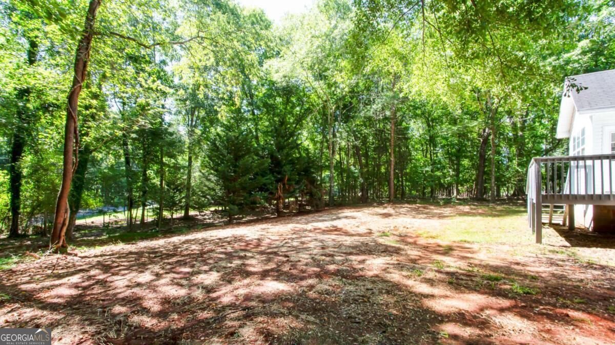8071 Beachwood Drive Murrayville - Photo 32