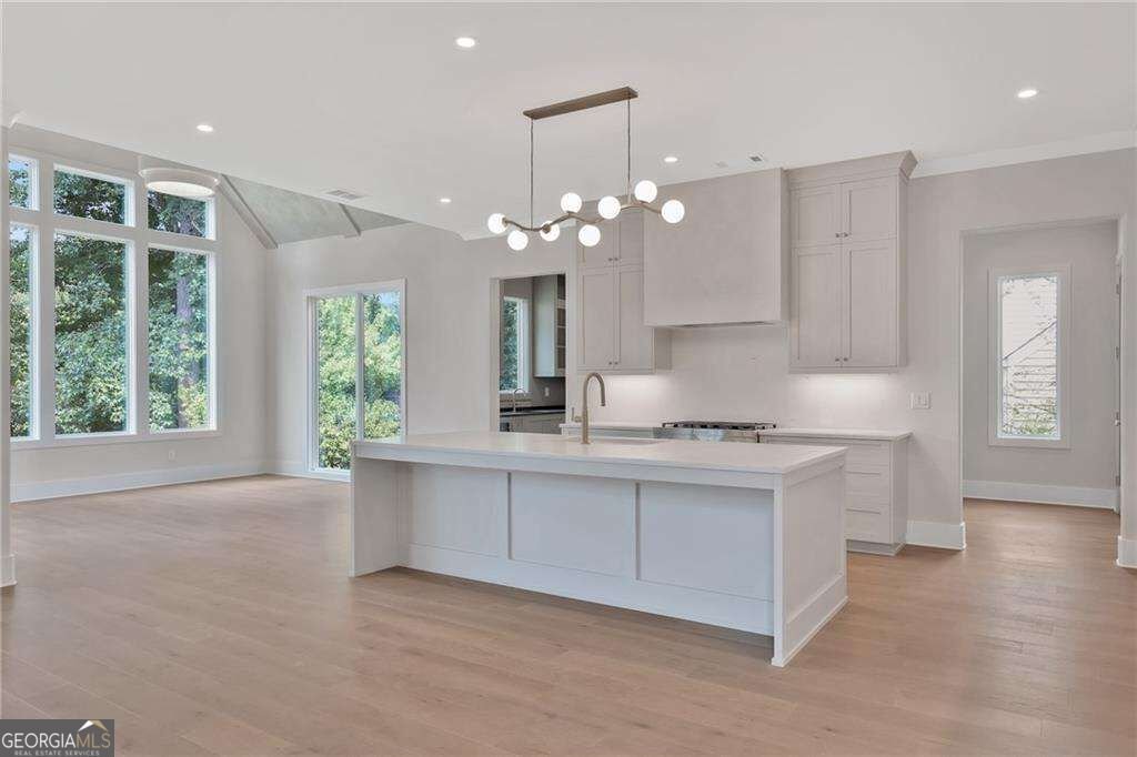 3465 Hildon Circle Atlanta - Photo 11
