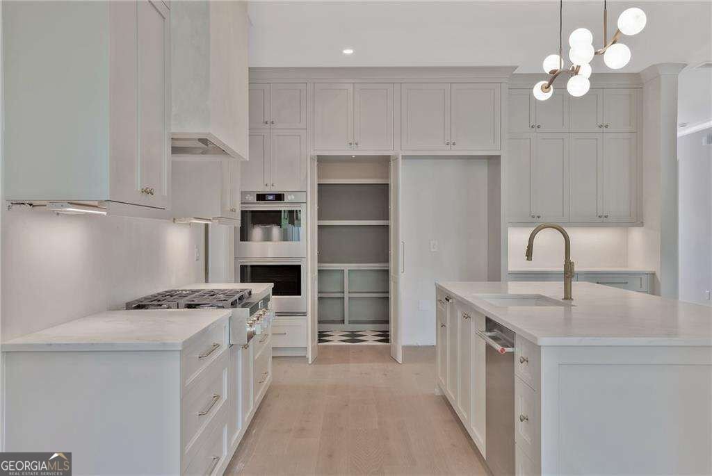 3465 Hildon Circle Atlanta - Photo 12