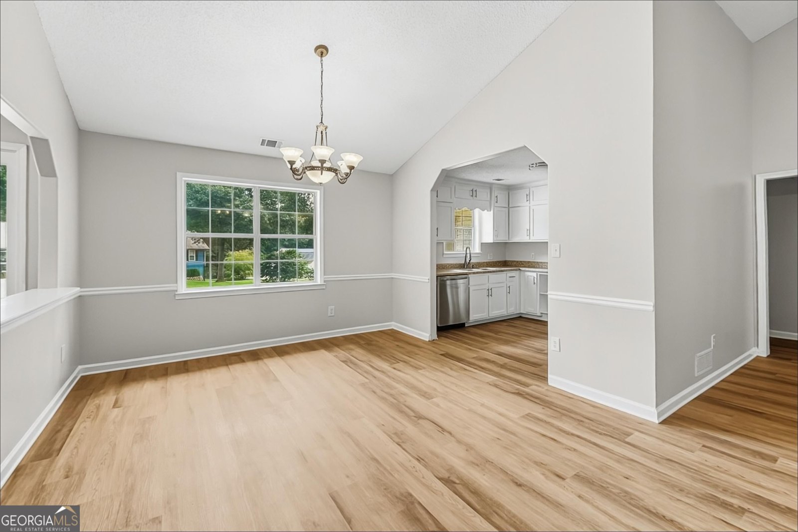 132 Edwards Way Stockbridge - Photo 7