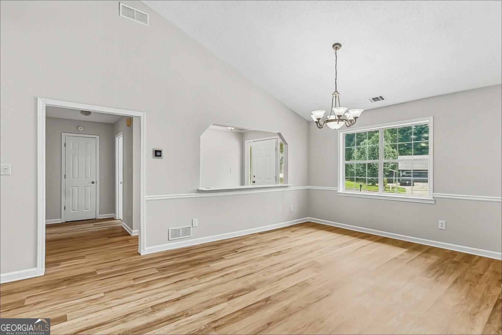 132 Edwards Way Stockbridge - Photo 8