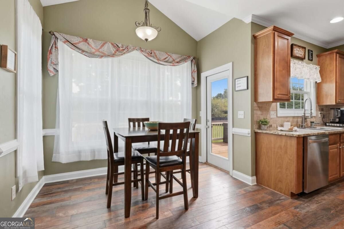 8205 Applewood Court Gainesville - Photo 11