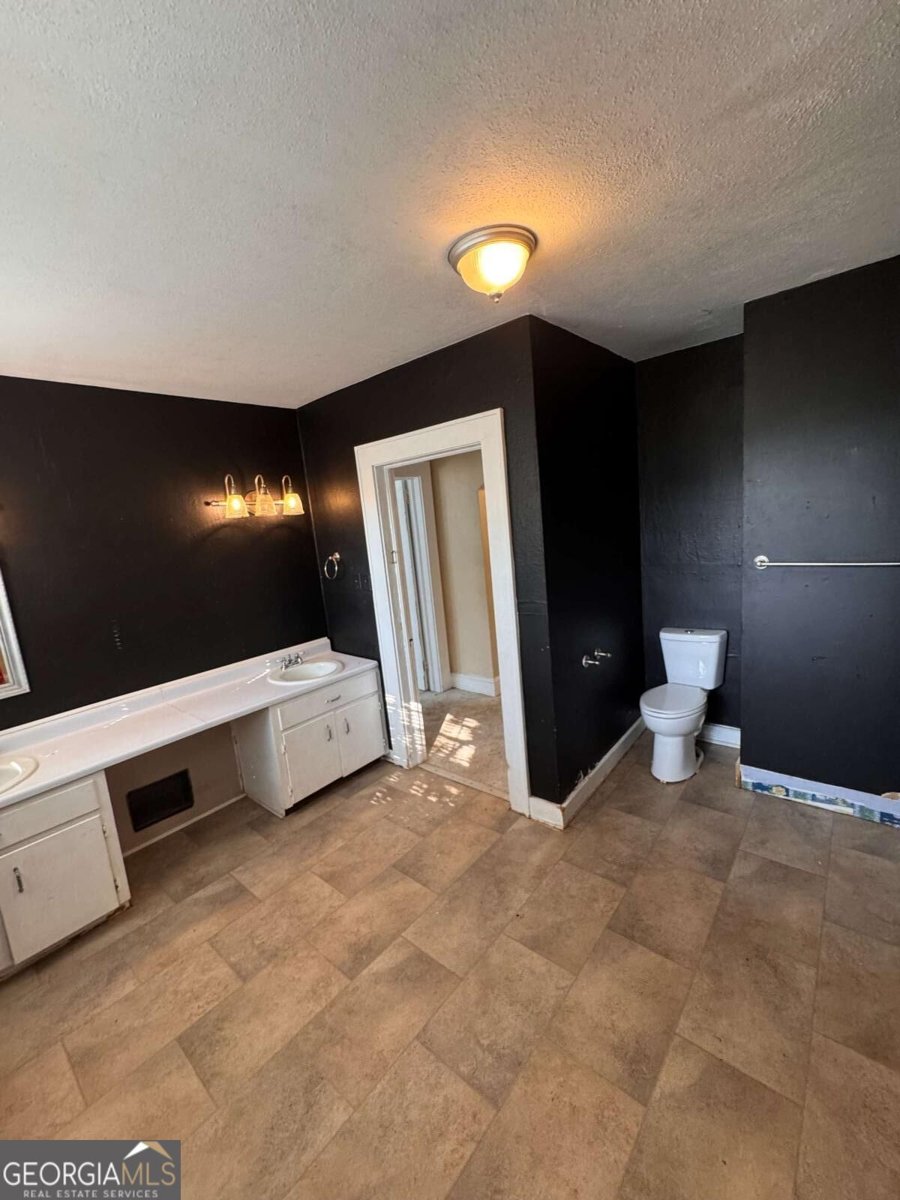 111 Edwards Street Elberton - Photo 18