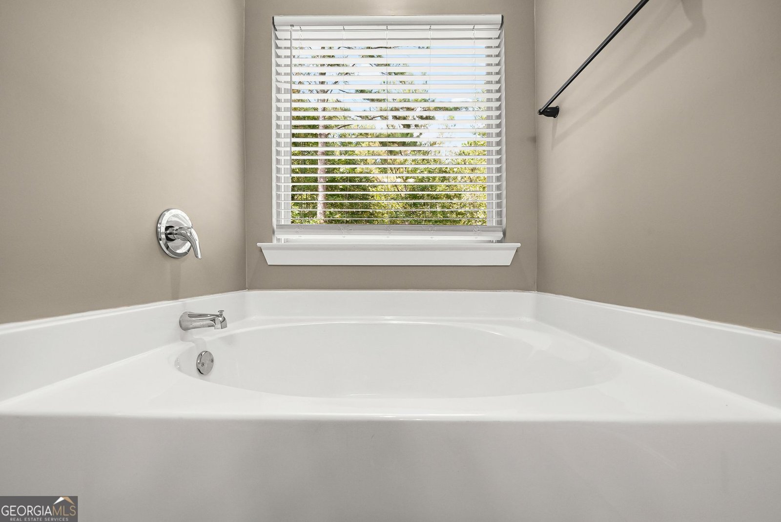 1111 Montgomery Road Greenville - Photo 6