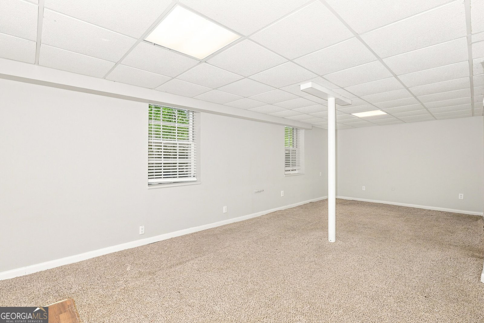 85 North Drive Hampton - Photo 18