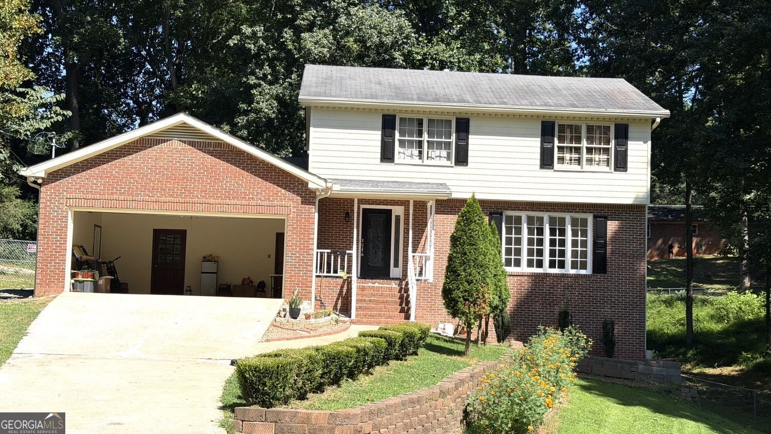 574 Hickory Hills Court Stone Mountain - main photo