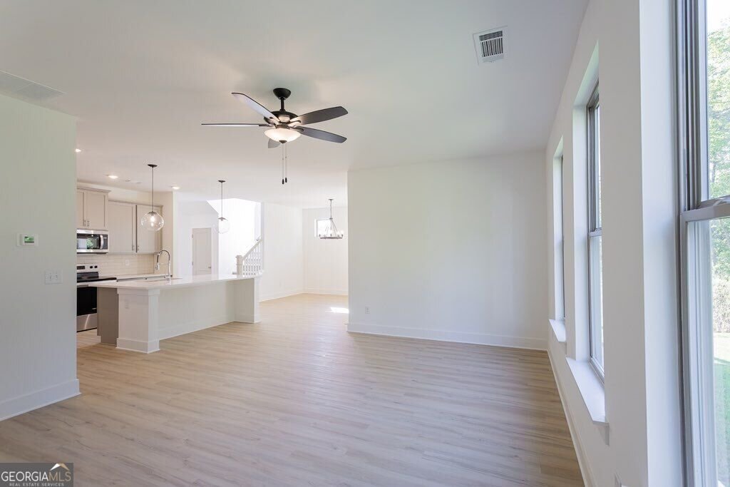 3277 Wild Clary Court Buford - Photo 16