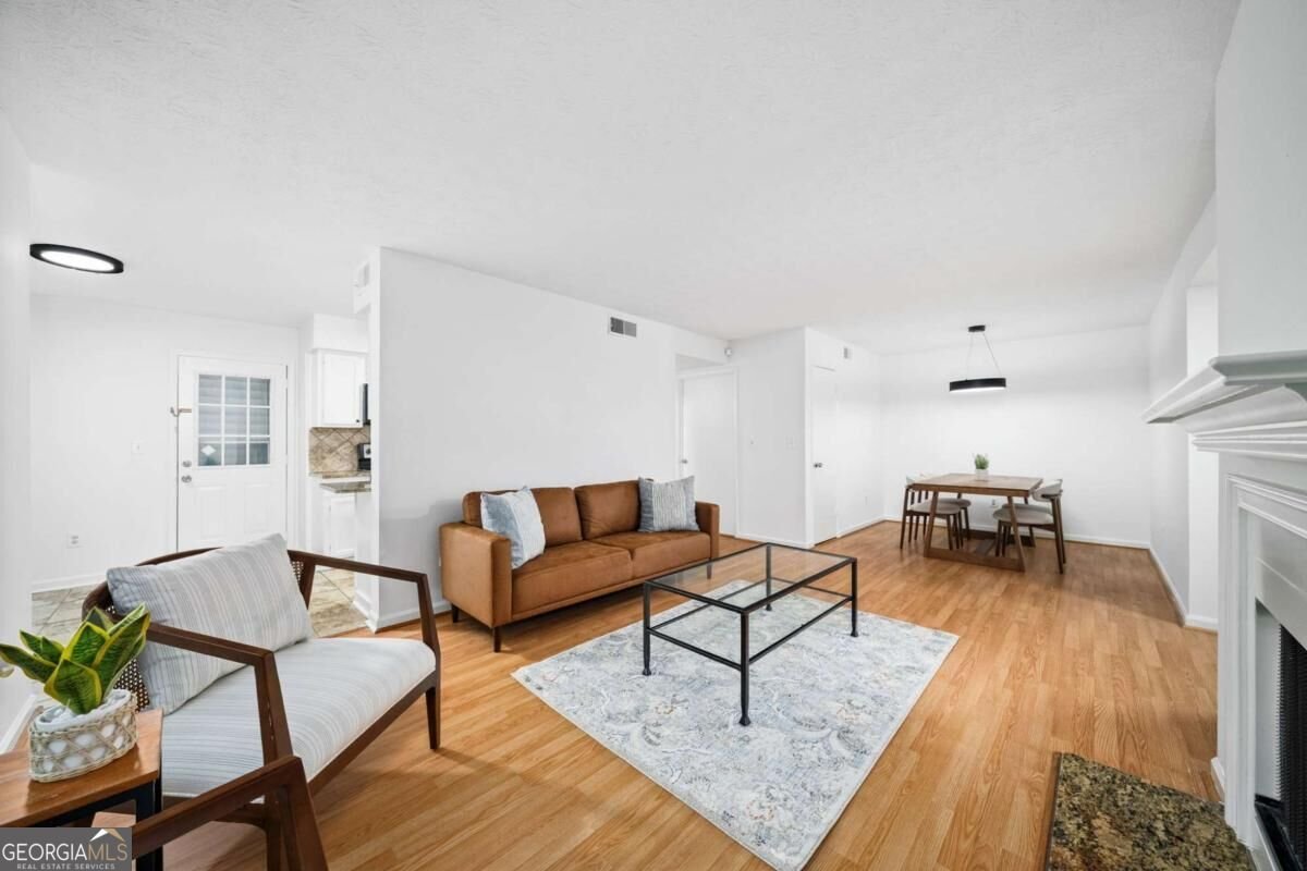 711 Glenleaf Drive Peachtree Corners - Photo 10