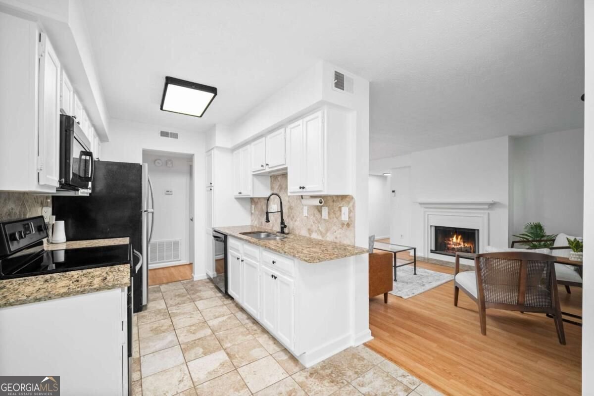 711 Glenleaf Drive Peachtree Corners - Photo 15
