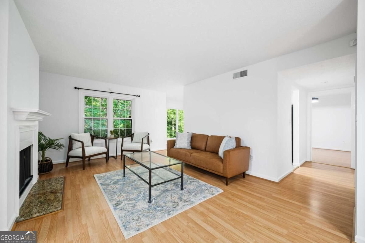711 Glenleaf Drive Peachtree Corners - Photo 8
