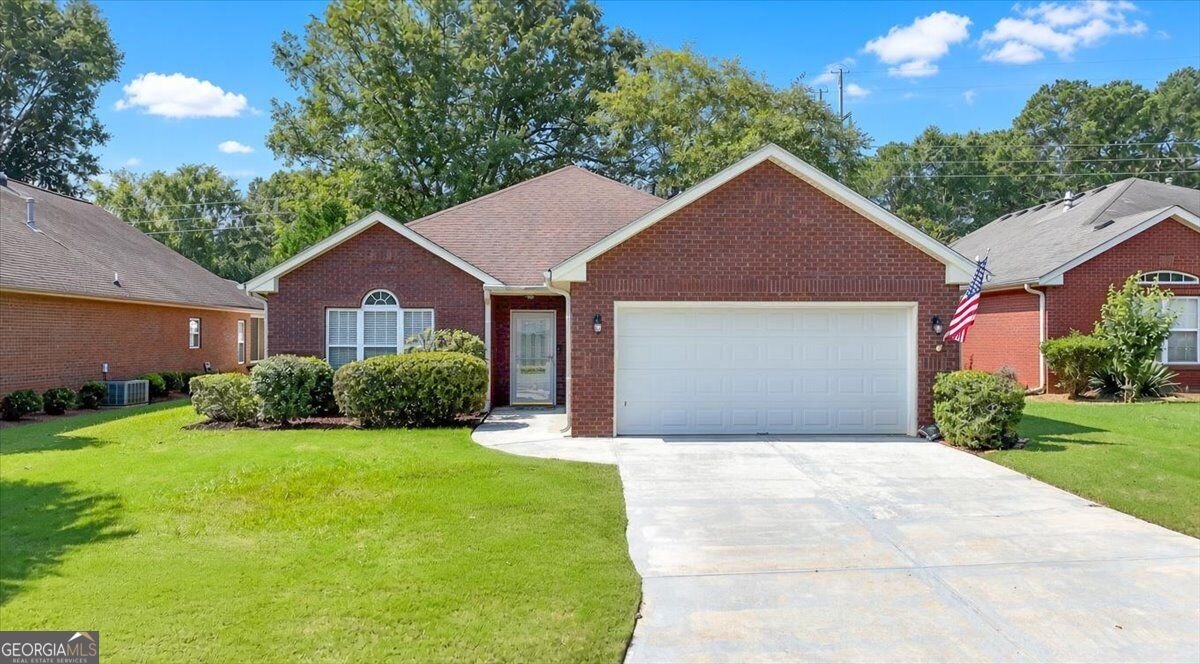 3452 Salem Cove Trail Conyers - main photo