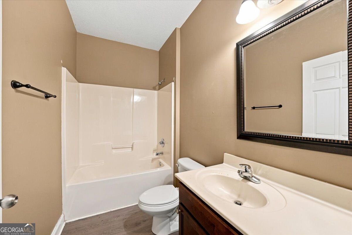 215 Hallie Lane Macon - Photo 15