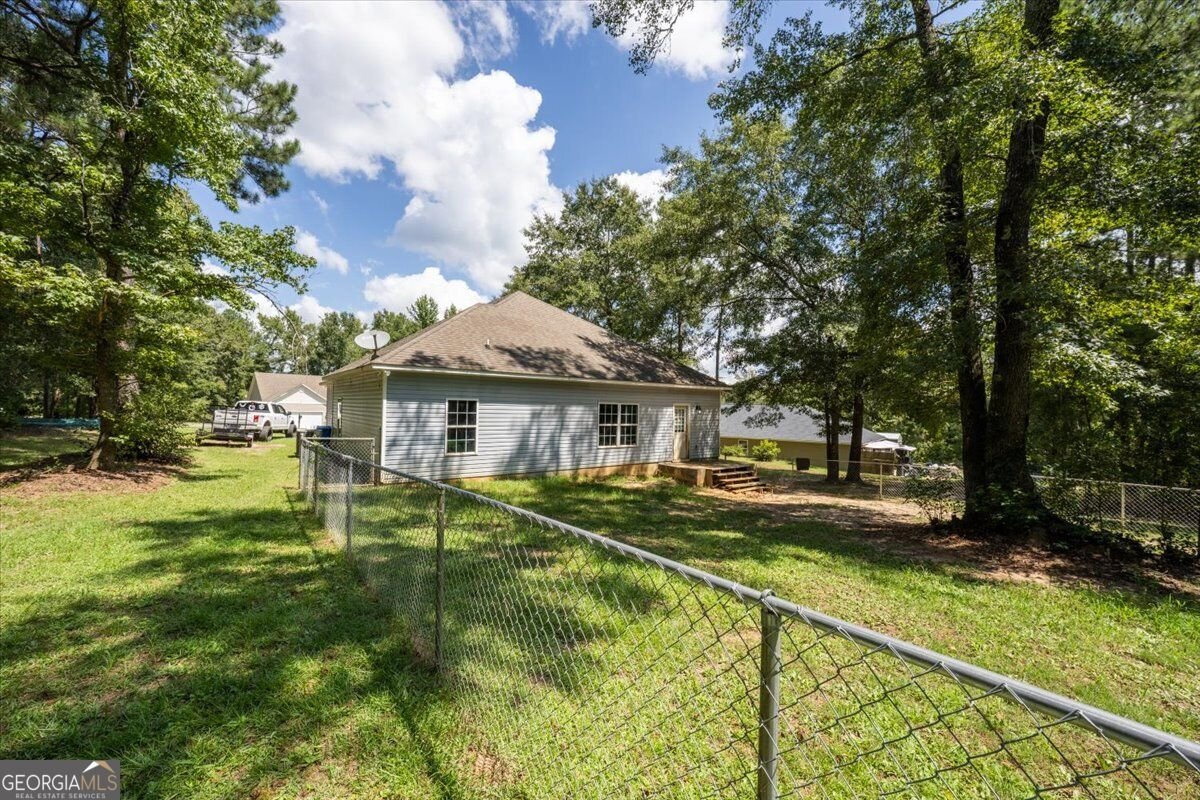 215 Hallie Lane Macon - Photo 25