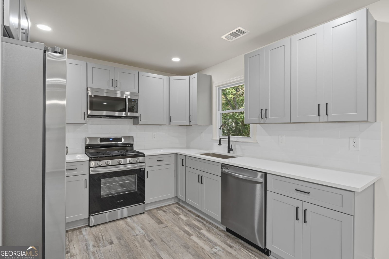 2718 Somerton Drive Morrow - Photo 16