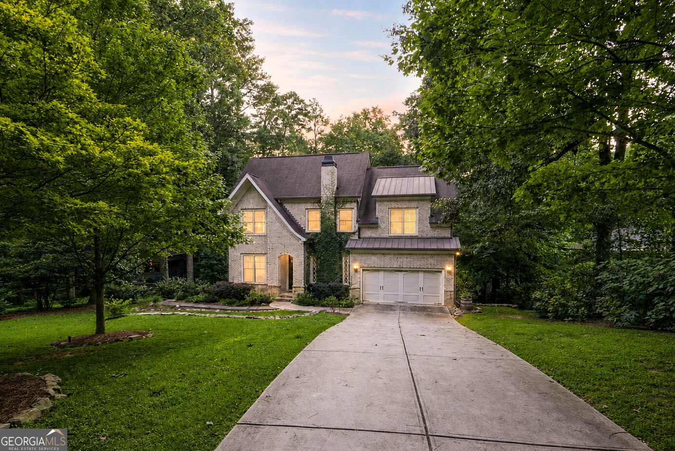 1026 McConnell Drive Decatur - main photo