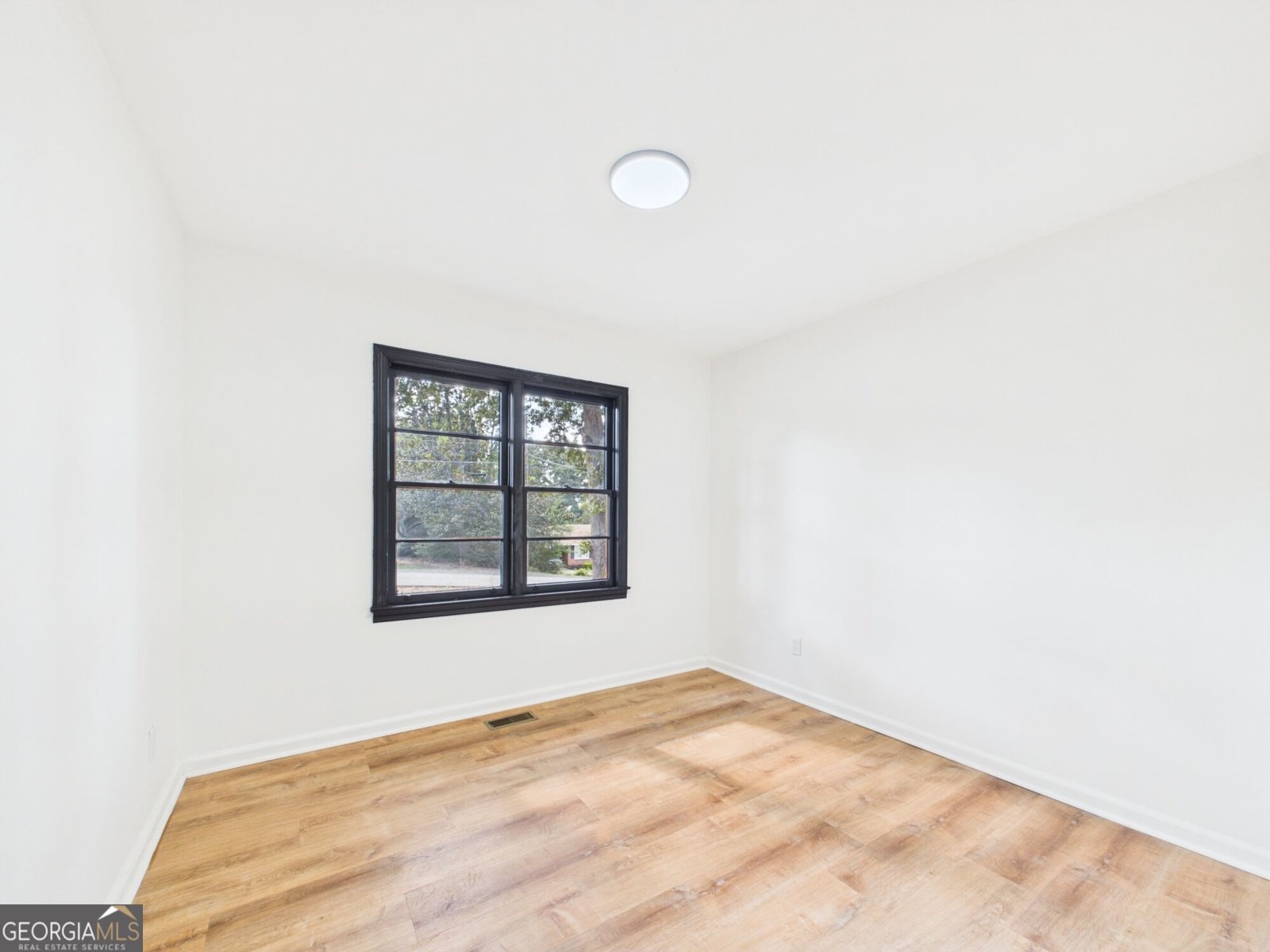 5060 Pinefield Drive Macon - Photo 16