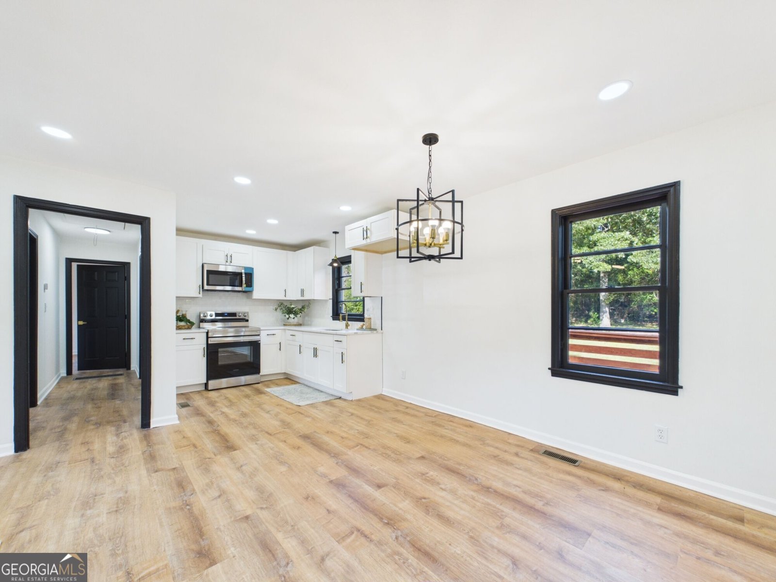 5060 Pinefield Drive Macon - Photo 7