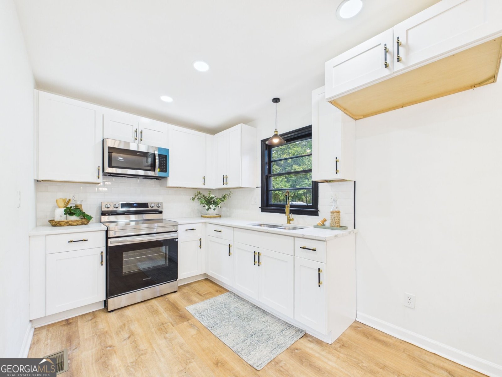 5060 Pinefield Drive Macon - Photo 9
