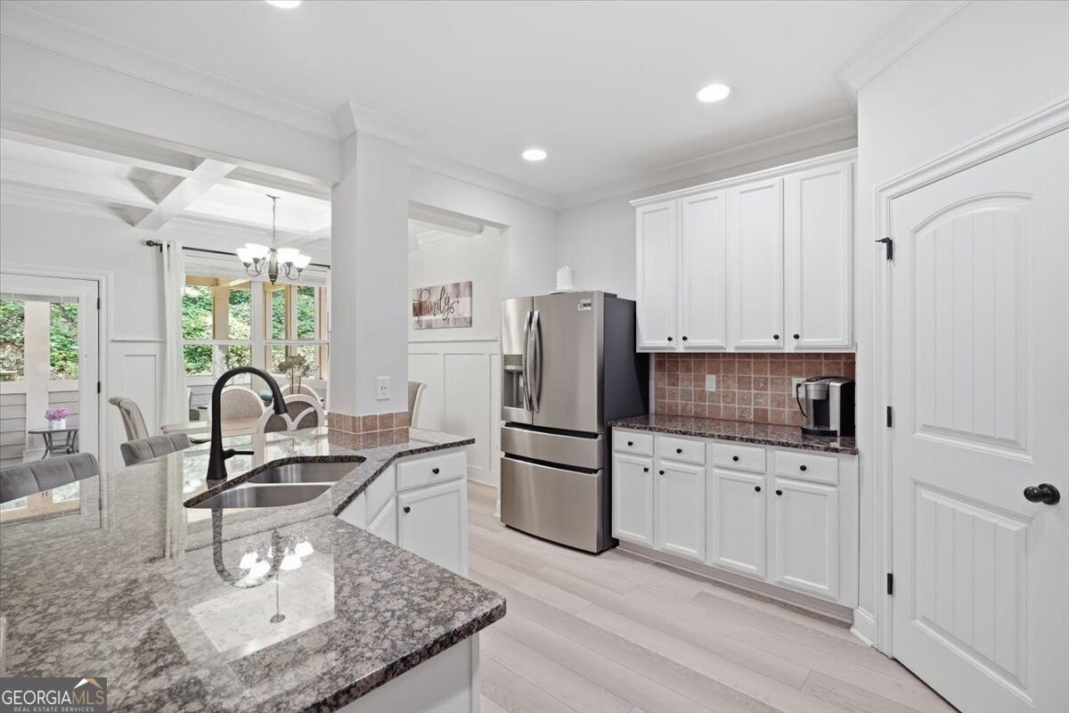 2449 Beauchamp Court Buford - Photo 27