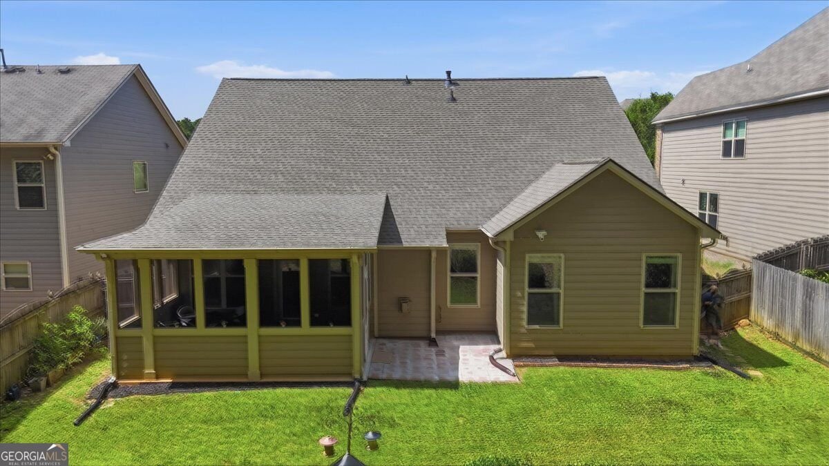 2449 Beauchamp Court Buford - Photo 48