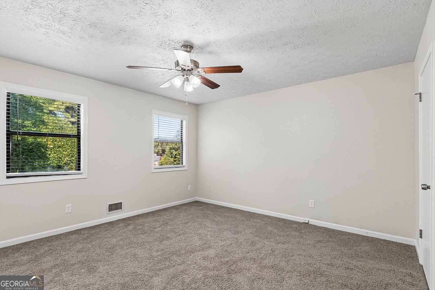 1015 Malibu Drive Marietta - Photo 12